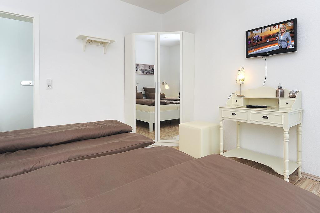 Haus Pirola Bensersiel Room photo