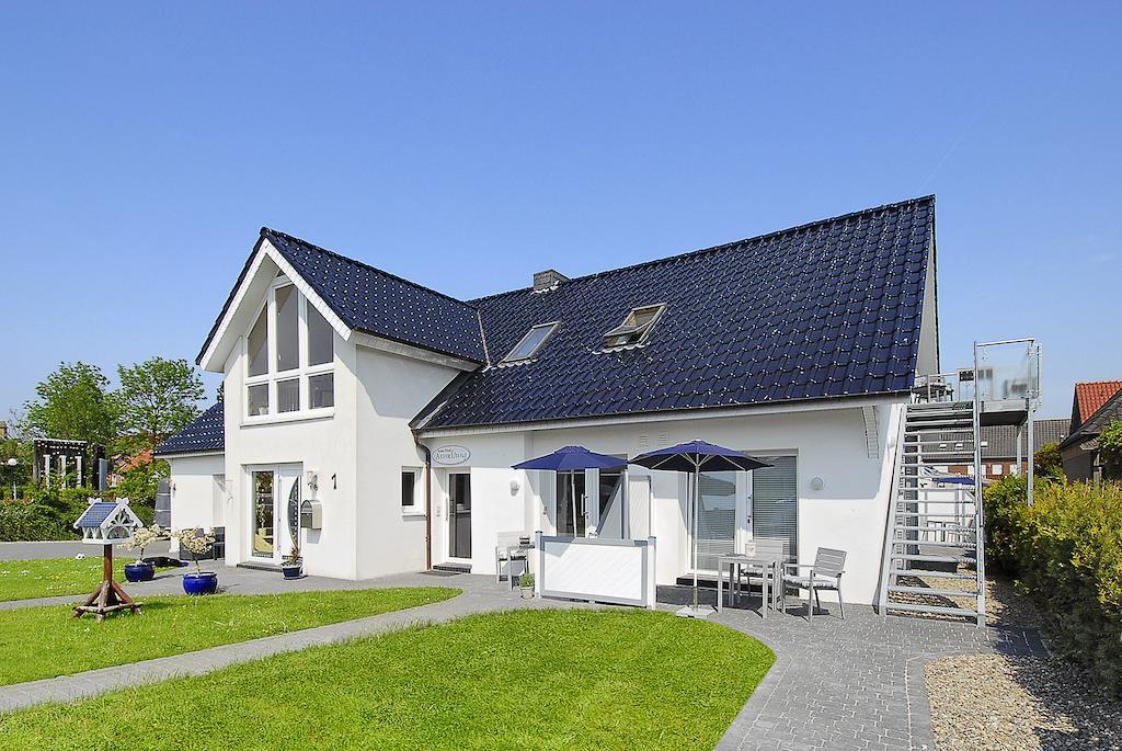 Haus Pirola Bensersiel Exterior photo